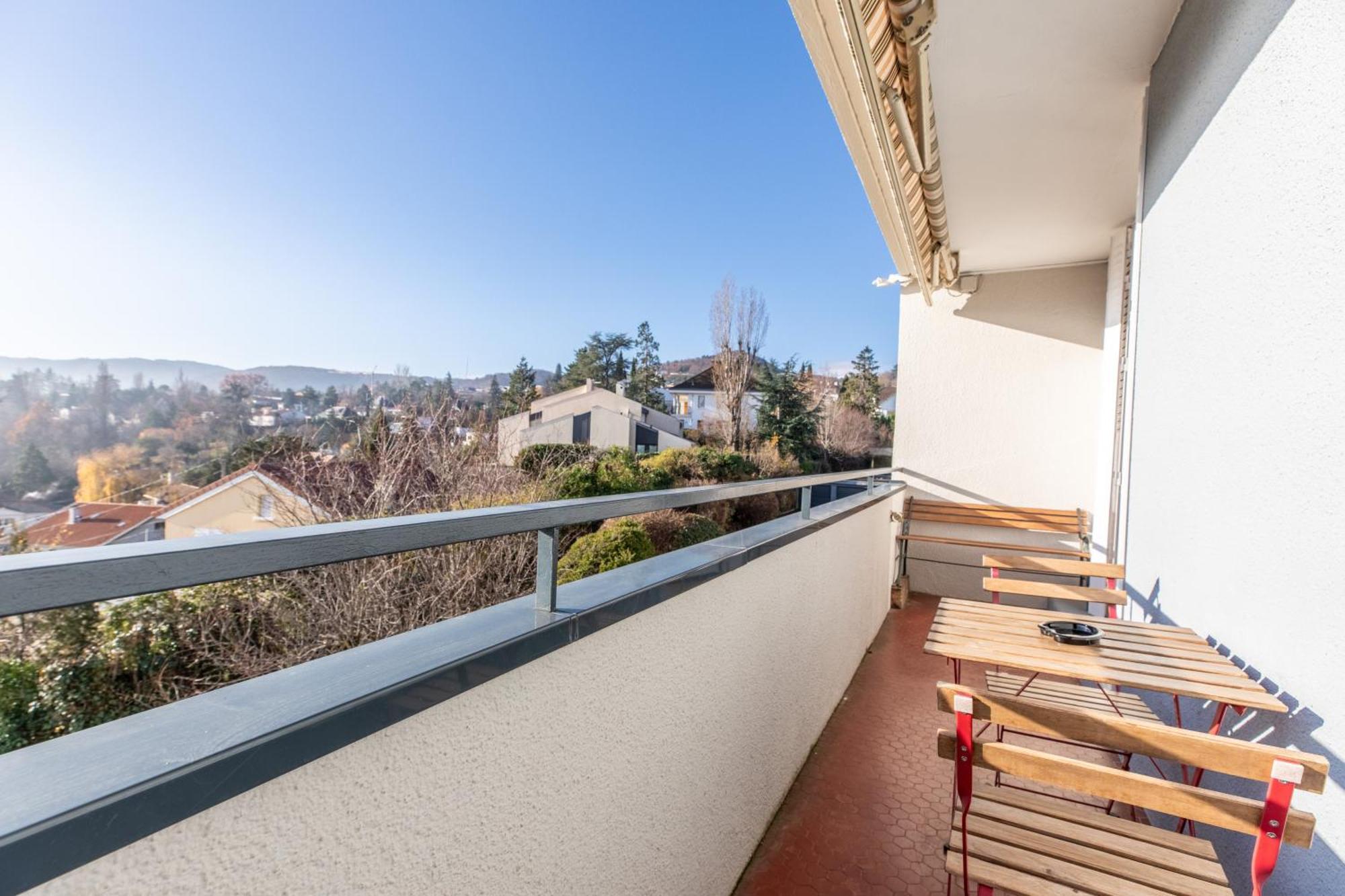 Entre Ville Et Nature - Les Hauts De Clermont Avec Garage Gratuit エクステリア 写真